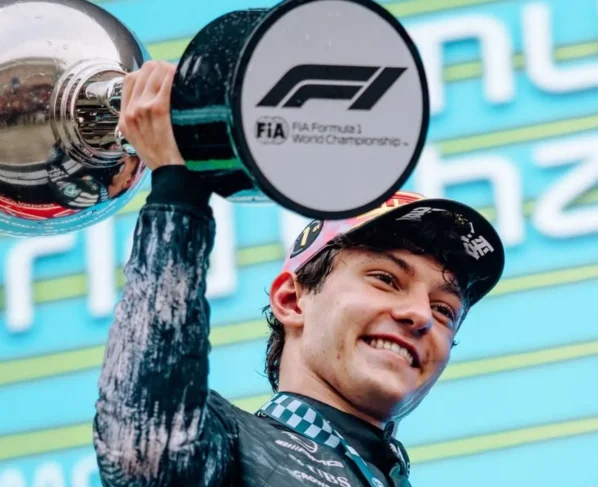 F1 Antonelli vence O GP do Japão e assume liderança.