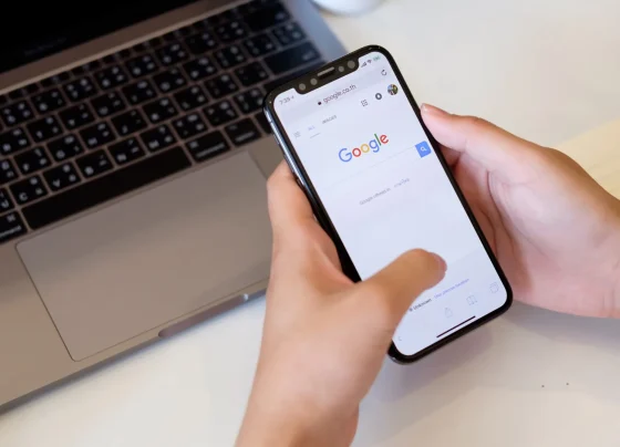 Busca por “67” no Google viraliza após efeito curioso na tela