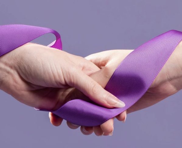 Agosto Lilás: campanha de combate à violência contra a mulher