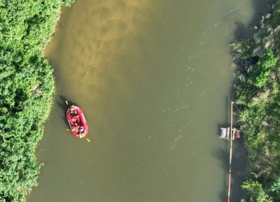 Bombeiros encontram corpo de homem desaparecido no Rio Cubatão em Santo Amaro Da Imperatriz