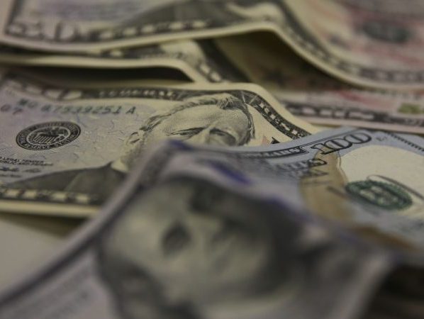 Brasil e EUA retomam negociação após tarifaços de 25% e 12,5%