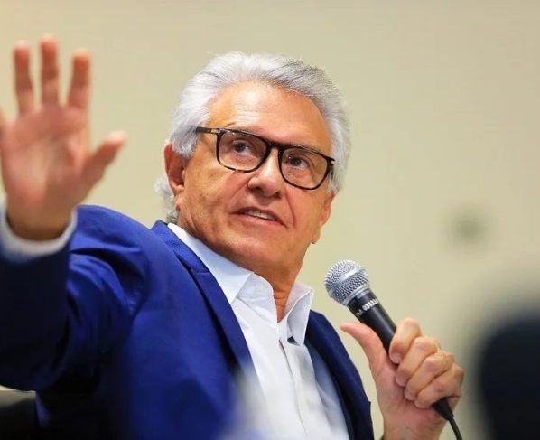 Caiado cobra cassação de Lula e Bolsonaro por falta em debate, mas faltou em 2022 quando liderava as pesquisas