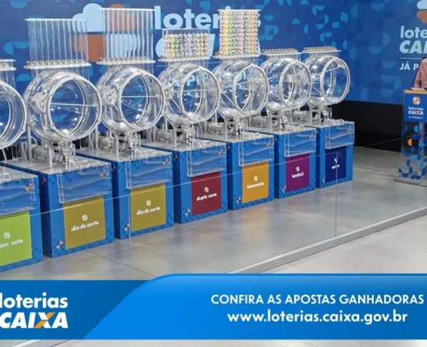 Caixa encerra transmissão e adia sorteios da Dupla Sena e Lotomania