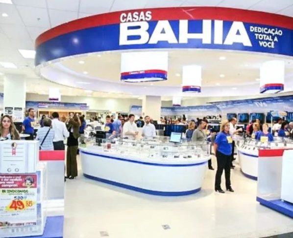 Casas Bahia: crise provocou corte de 43 mil empregos em 16 anos