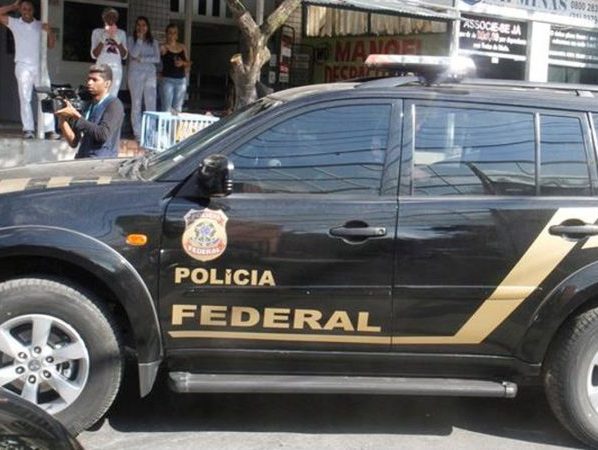 Cláudio Castro é alvo da segunda fase da Operação Sem Refino