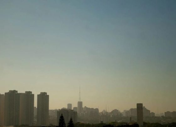 Clima: frente fria leva chuva no Sul e interior do país segue seco