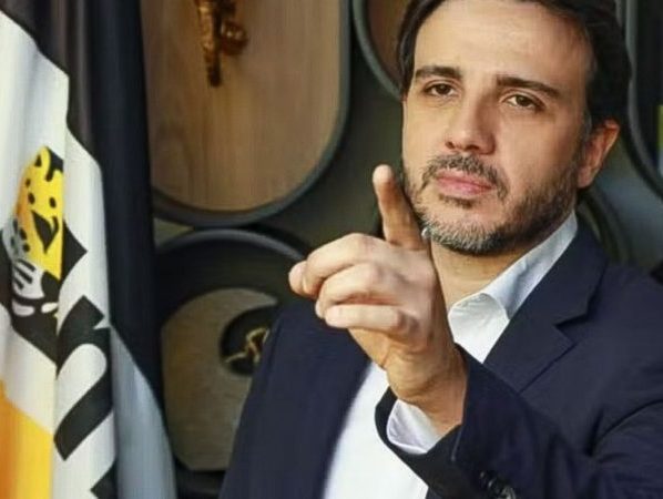 Defensor do impeachment em 2016, Renan Santos é candidato do Missão