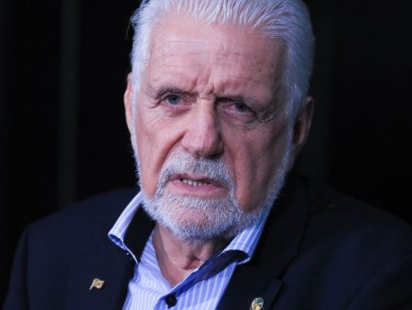 Depoimento de Jaques Wagner à PF é adiado a pedido da defesa