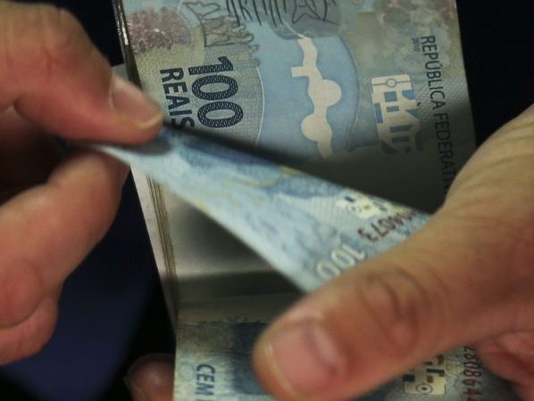 Desenrola Adimplentes começa a operar nesta terça-feira