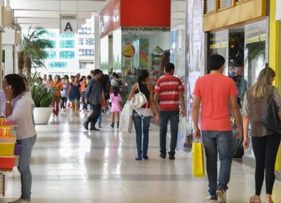 Dia dos Pais deve movimentar R$ 8,52 bilhões no varejo em 2026