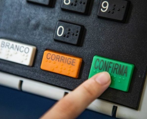 Eleições: veja os números que cada candidato ao GDF usará nas urnas