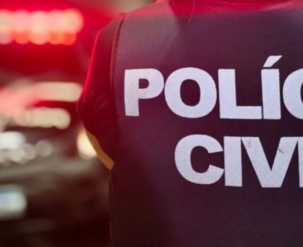 Homem em situação de rua morre após ter corpo incendiado enquanto dormia