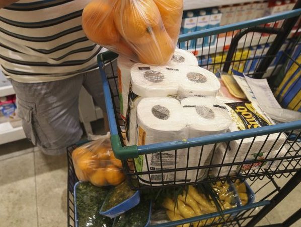 INPC registra deflação em julho e acumula alta de 4,10% em 12 meses