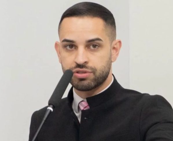 Justiça condena vice-prefeito afastado de Lages Jair Júnior por violação de domicílio