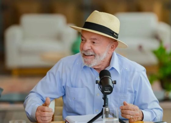 Lula protocola candidatura e lança plano de governo com palavra ‘soberania’ em 21 das 84 páginas