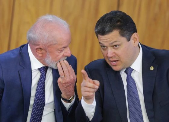 Lula terá nova reunião com Alcolumbre nesta quinta (13/8)