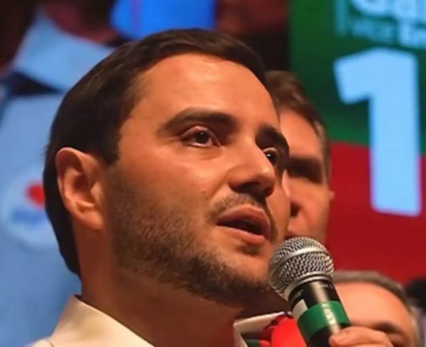 MDB oficializa candidatura de Gabriel Souza ao governo gaúcho