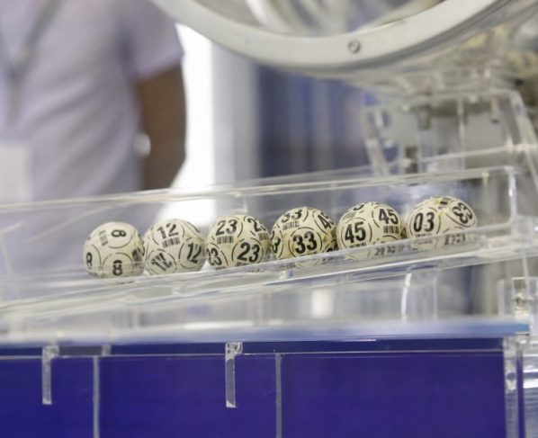 Mega-Sena 3039 sorteou R$ 100 milhões hoje (2/8). Confira resultado