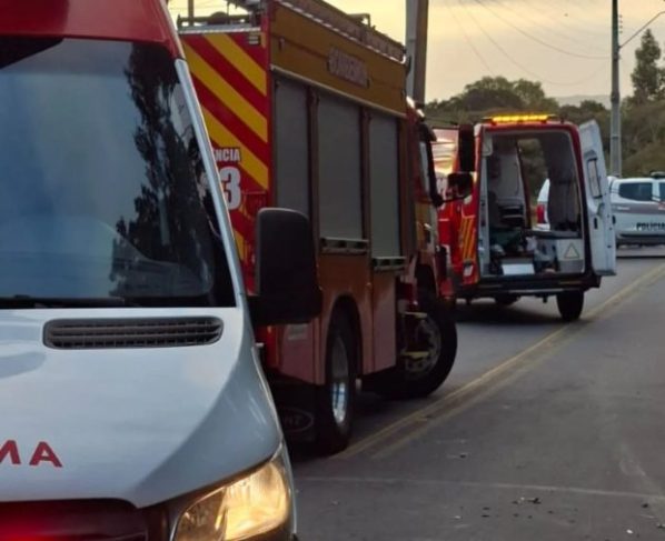 Motociclista morre após grave acidente com carro na SC-410