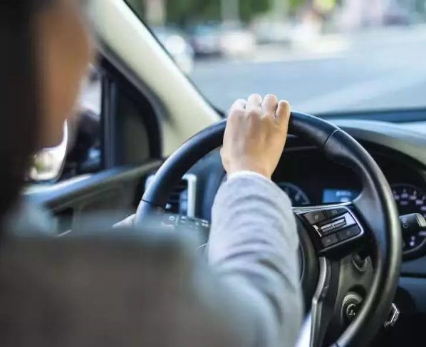 Motoristas gaúchos que desejam conduzir veículos no exterior podem solicitar pela internet a Permissão Internacional para Dirigir