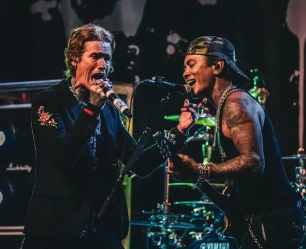Ônibus da banda Buckcherry se envolve em acidente com morte nos EUA