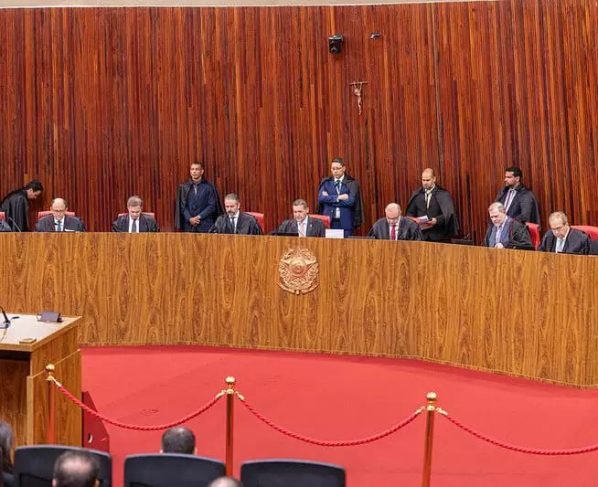 Partidos começam a receber a primeira parcela do Fundo Eleitoral