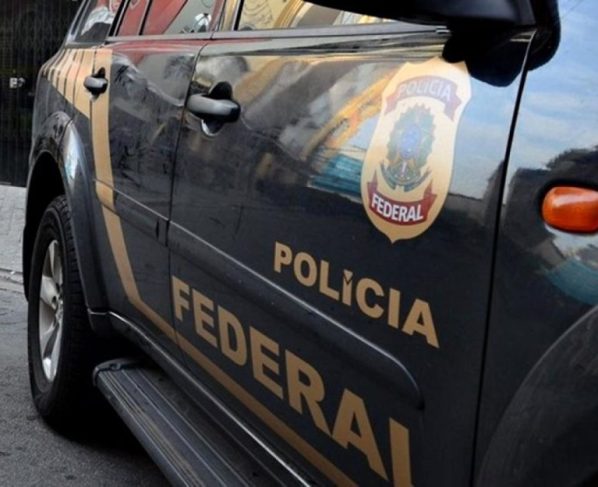 PF investiga grupo que corrompia agentes para fraudar CPFs no Rio