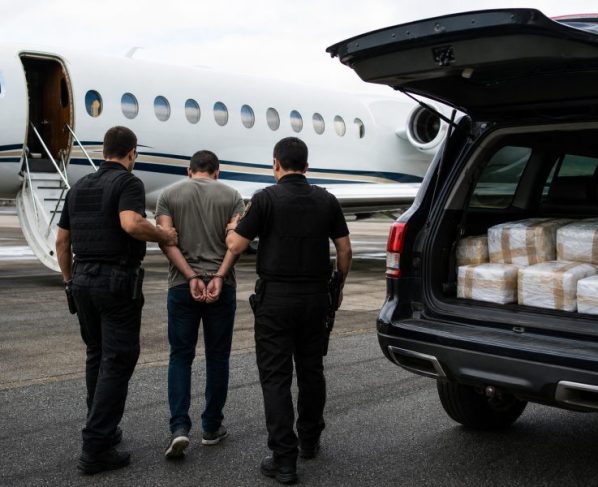 PF prende suspeito de tentar levar 400 kg de cocaína para a Europa