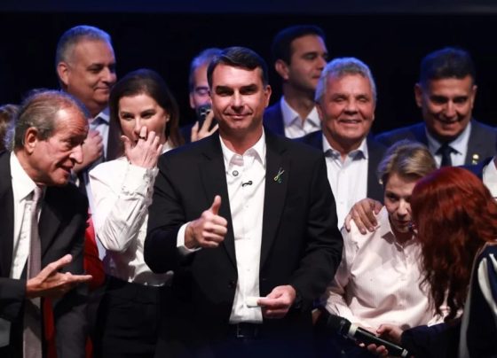 Plano de Flávio Bolsonaro deve propor mudanças no funcionamento do STF