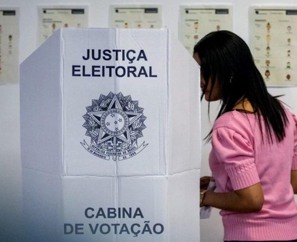 Prazo para pedir voto em trânsito termina nesta quinta (20/8)