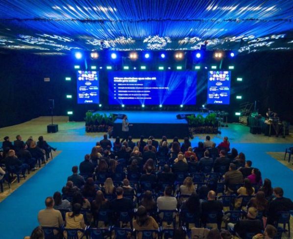Primeiro dia da FERSUL 2026 contou com palestras e programação simultânea