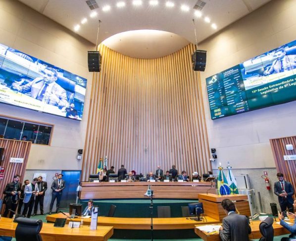 Psol e Rede formalizam apoio a Leandro Grass e apresentam candidaturas no DF neste sábado (25)