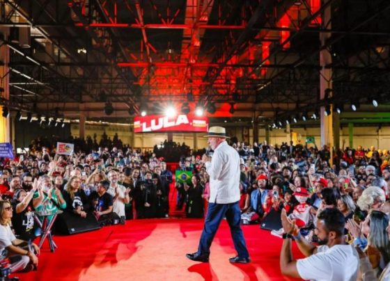 PT mobiliza aliados, bases e redes para dar peso ao lançamento de Lula