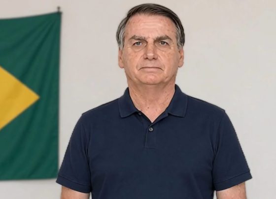 PT rebate Flávio e diz que IA de Bolsonaro em vídeo é ilegal