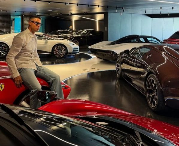 Qual é o carro mais caro da coleção de Cristiano Ronaldo? Veja os valores