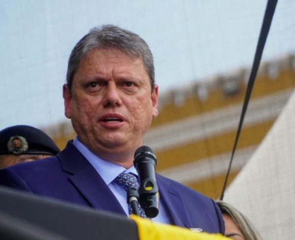 Tarcísio repudia hostilidade a Marina em ato: "Não podemos admitir"