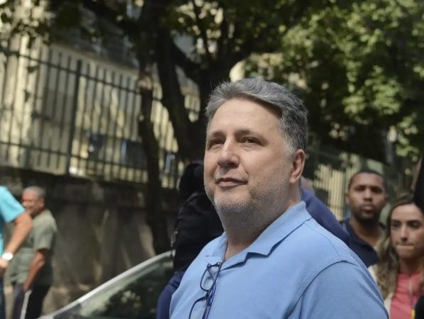 TRE-RJ proíbe Garotinho de ir a debate e ter propaganda eleitoral