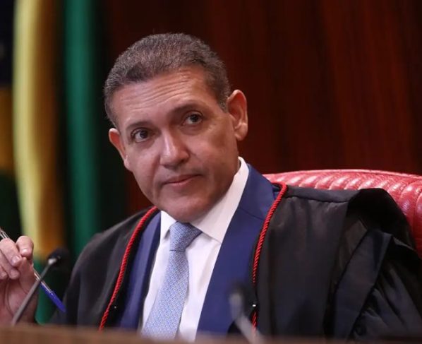 TSE discute limites para uso de inteligência artificial nas eleições