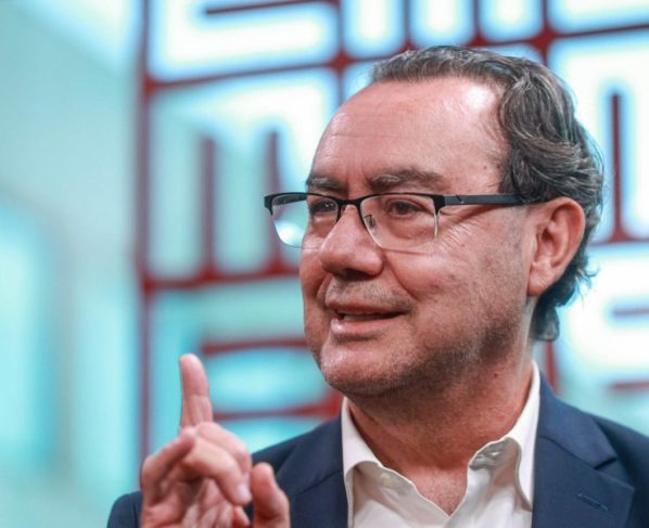 Augusto Cury tem mais dois almoços marcados com empresários e a Faria Lima