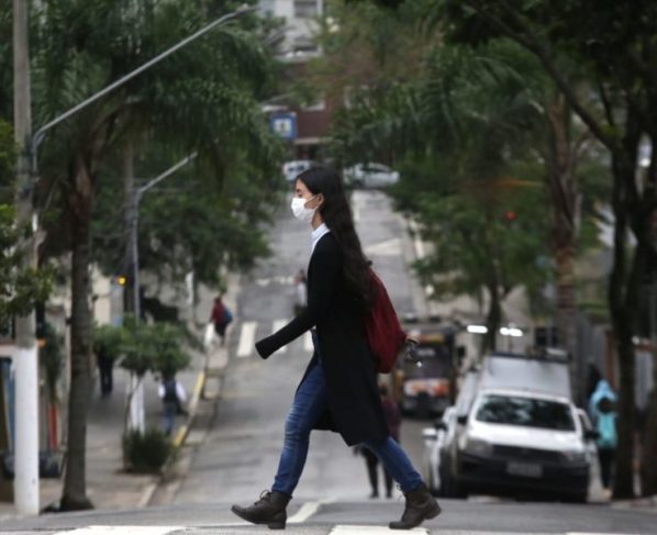 Clima: frentes frias chegam ao Sudeste e tempo firme retorna ao Sul