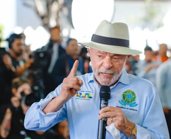 Governo Lula prevê R$ 133,8 bilhões em investimentos no orçamento de 2027