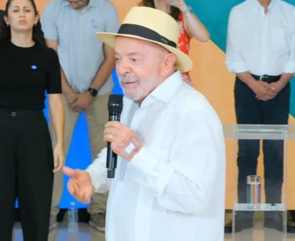 Lula grava programa eleitoral com foco na saúde e prepara nova ofensiva