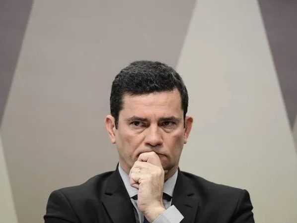 Pesquisa mostra Moro na liderança ao governo do Paraná, mas analista aponta teto de crescimento