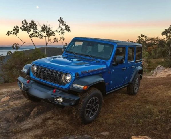 Stellantis faz recall de 7,2 mil Jeep e Ram por risco de incêndio e falha no cinto