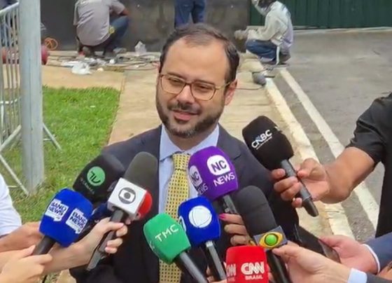 A 2 dias do 2º turno, Lula sinaliza perdoar dívidas de empresas de eventos