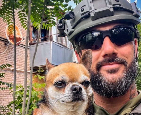 Ativista canadense que resgatava animais morre em bombardeio na Ucrânia