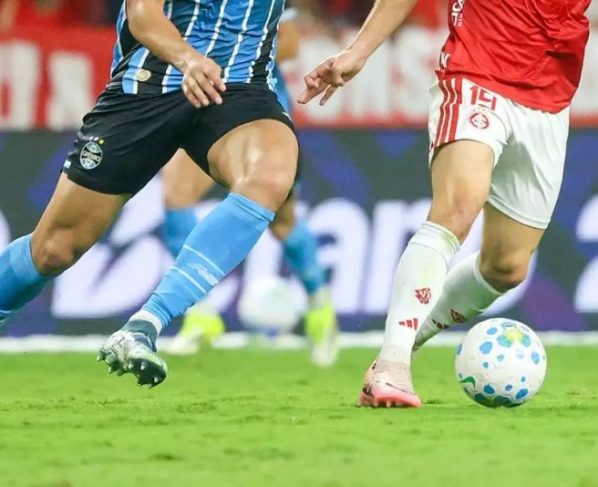 Banrisul volta ao peito de Inter e Grêmio: uma parceria que marcou época no futebol gaúcho