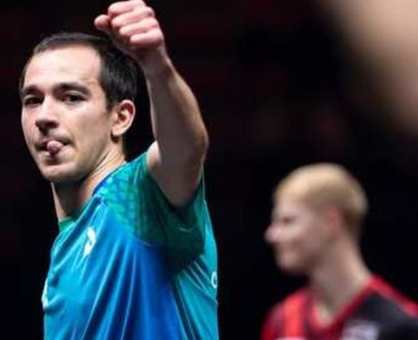 Calderano derrota favorito Felix Lebrun e avança à semi do China Smash