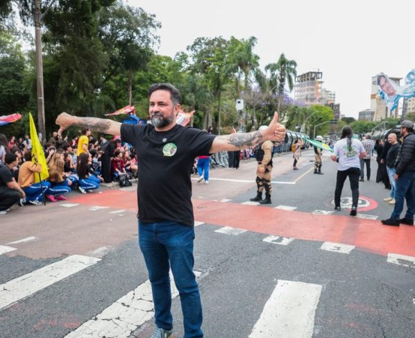 Câmara de Curitiba normalizou ataques da extrema direita a estudantes e professores