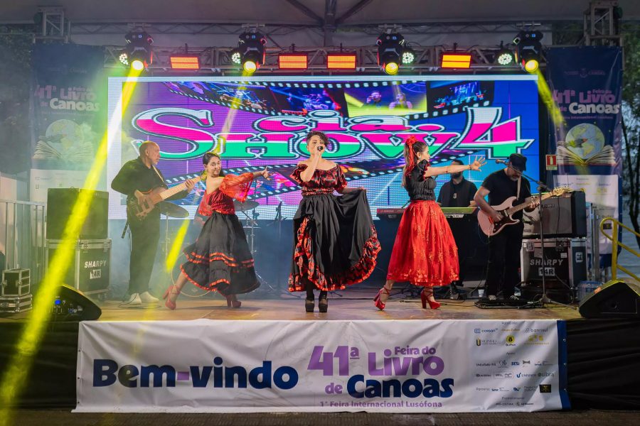 Canoas alcança R$ 294 mil na Feira do Livro